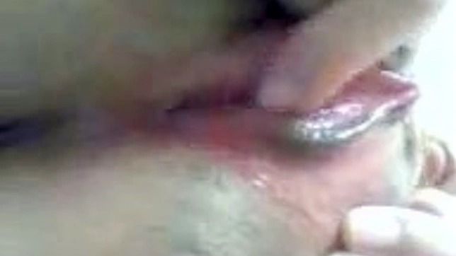 Naked japanese  is fingering her hungry love tunnel