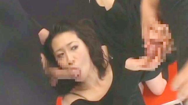 Elegant japanese babe in stockings is sucking big dicks