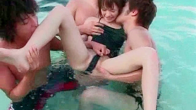 This ravishing  is sucking huge dicks outdoors