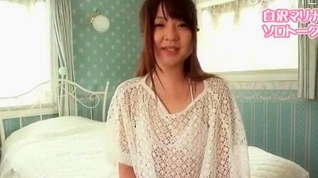 Dulce perversión preparándose para una estimulación erótica vaginal intensa