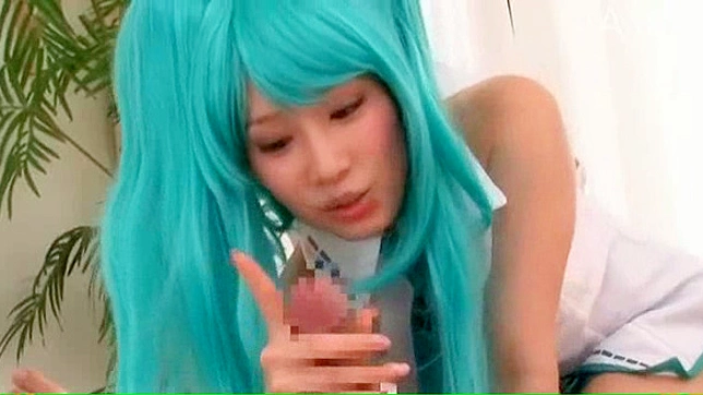 and sexy japanese beauty is masturbating her cunt