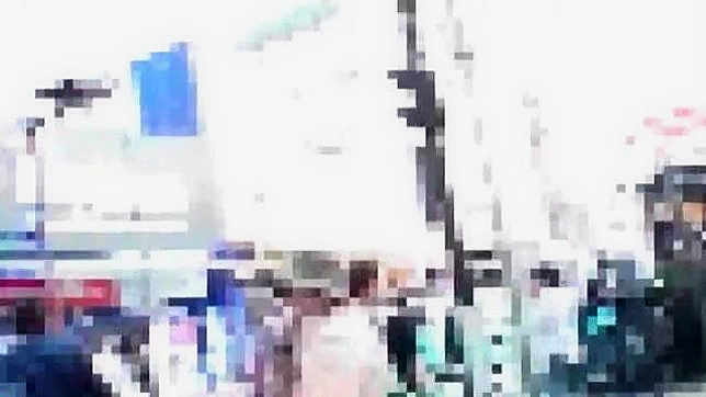 Belleza Japonesa Enmascarada Es Tentada A Revelar Sus Sexis Cuerpos