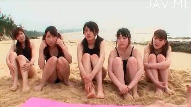 Chicas Japonesas Traviesas Dan Sexo Oral Salvaje En La Playa