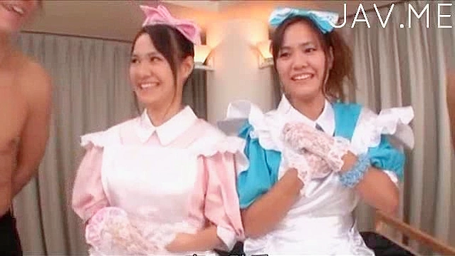 Two cute Japanese chicks share their hot n tangs