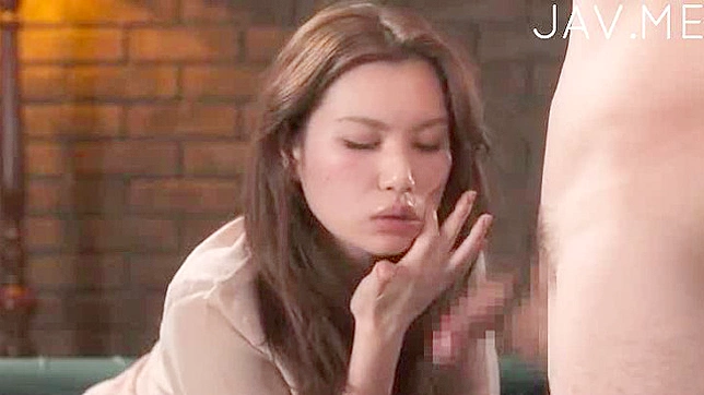 Pretty Japanese chick delights with horny pecker sucking