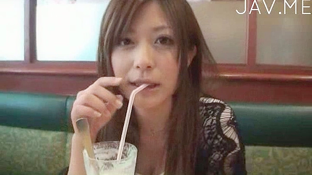 Japanese hottie feels horny after some s