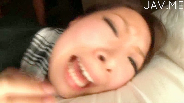 Rough pov cock riding show along a sleazy Japan beauty