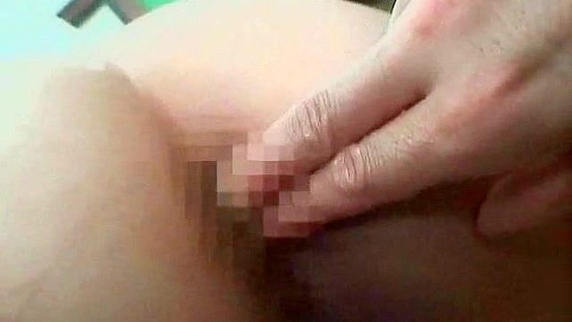 Sesión de seducción con una guarra siendo penetrada