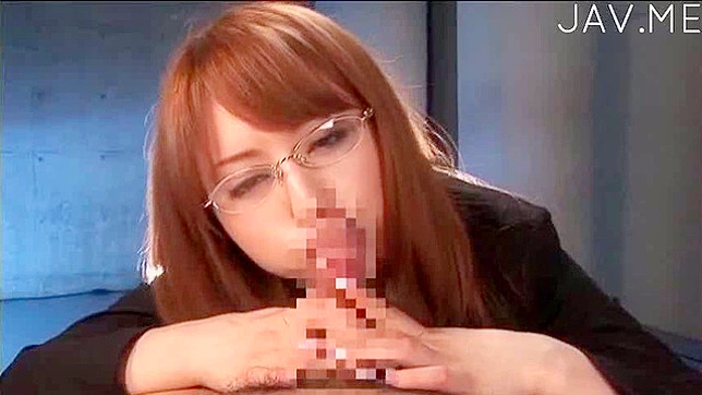 Nerdy and japanese chick is sucking big dick