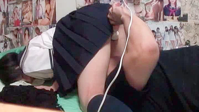Naughty college babe rubs her tight pussy and masturbates as her guy watches
