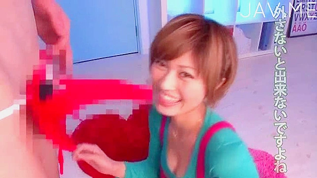 Japanese babe is having fun sucking a thick shaft