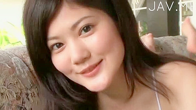 Dulce Japonesita Está Increíble de Caliente en Bikini
