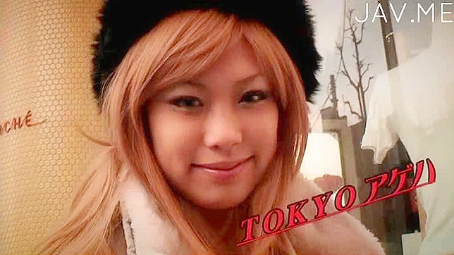 Alluring Asian chick is having wild fun with a vibrator