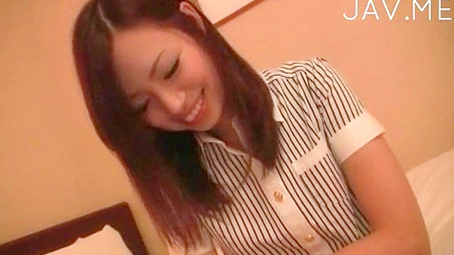 Morena Sonriente Lo Devora Con Pasión Y Exito