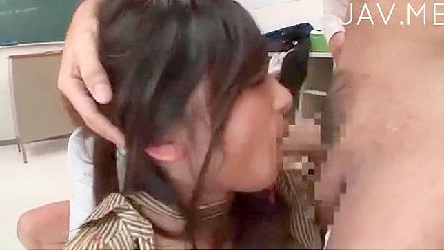 s La Follean Por Boca Con Sus Pichis y Le Echan Semen En Cara