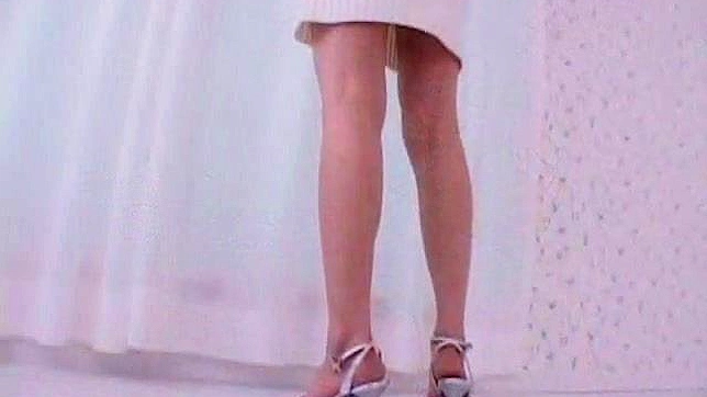 Chica Pelirroja Disfruta de una Profunda Mamada