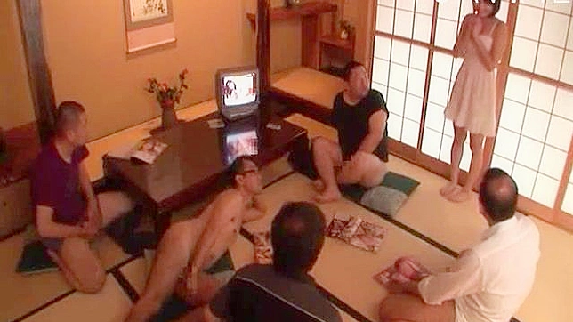 Cazos Grandes satisfacen belleza caliente que ama jugar sucio