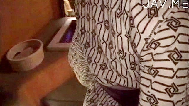 Chica Asia Sexy Con Tetas Perfectas La Cogen Por Detrás