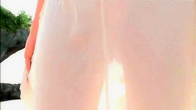 Japonesita Caliente Ansiosa Por Mostrar Sus Atractivos Cuerpos Lujosos