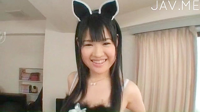 Joven amateur recibe un apasionado placer en su coño