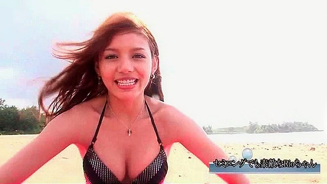 Nice looking asian solo girl is posing her body outdoors