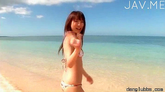 Dulce Japonesita Comparte Su Cuerpo Deslumbrante
