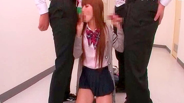 Follaje Explosivo de Escandalosa Estudiante Japonesa Captivante