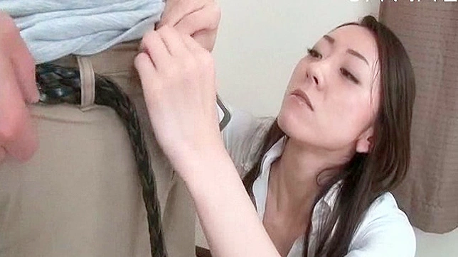Ella es una experta en garganta profunda
