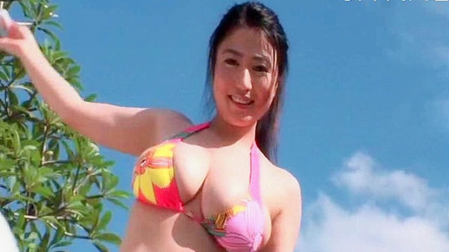 La chica presume su cuerpo perfecto y me vuelve loco follando