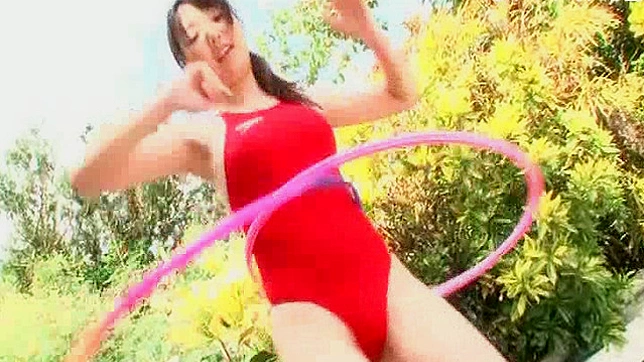 Teen showcases sweet curves