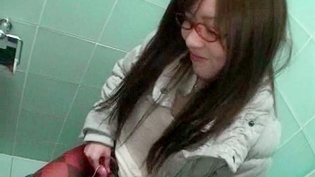 Rauchy darling sucking dick