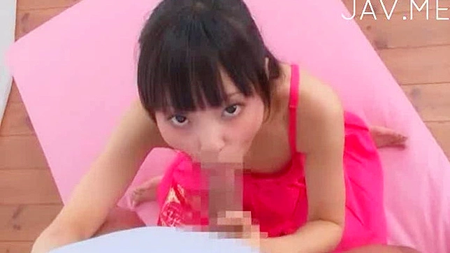 Dama Japonesa Encantadora Da Increíble Mamada de Rodillas