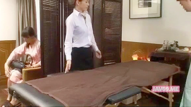 Video Erótico de Chica Asiática Seductora follando