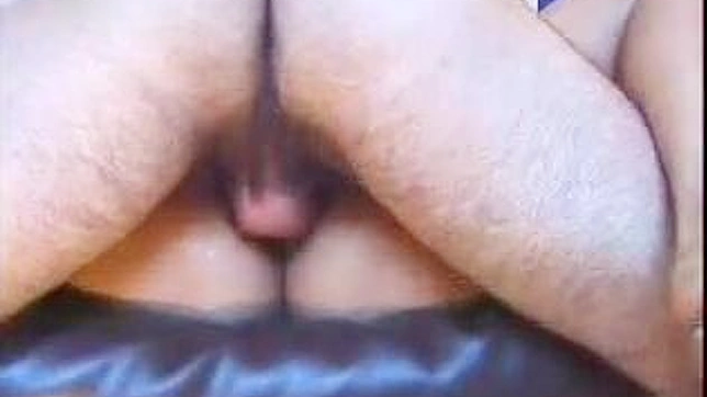 Candi Japonesa con Leches en Tetas y Mamando Rico Pollón