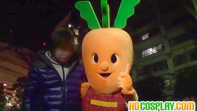 Zorra recibe duro trago en su conchita