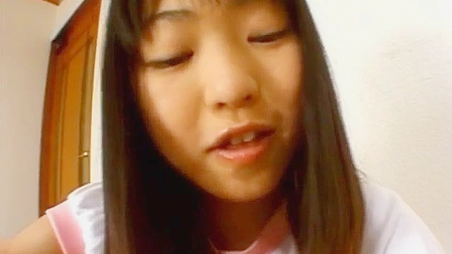 Ana Kuramoto Masturba El Palo Tan Bien Que Le Corre En Las Manos Vídeo 4