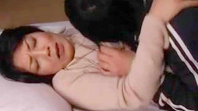 Awkward Awakening - ** Stepmom Sayuri Ishihara Secret Exposed