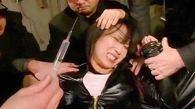 Kurata Mao Busty Encounter with Asians Mobsters