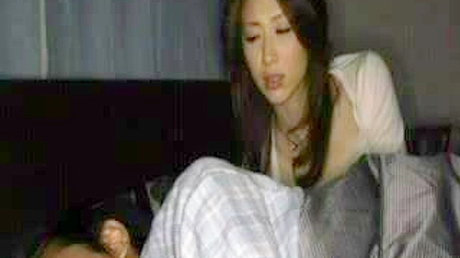 Steamy Scandal! ** MILF used by stepdaughter next to sleepy dad