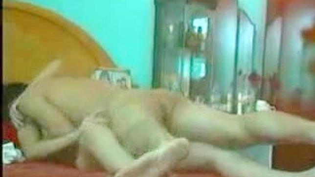 Sexy Secrets Exposed - Amateur Couple Intimate Moments Caught on Camera