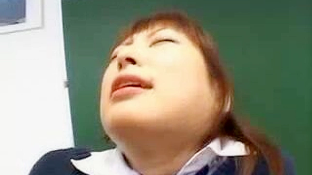 Unforgettable Hardcore Experience for Oriental Schoolgirl