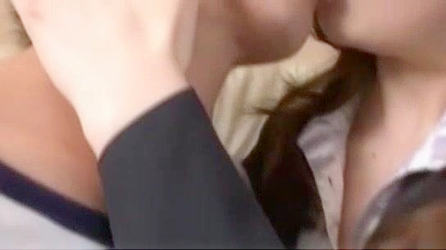 Japanese MILF Aiko Hirose Gives Blowjob in Stockings with Creamy Finish