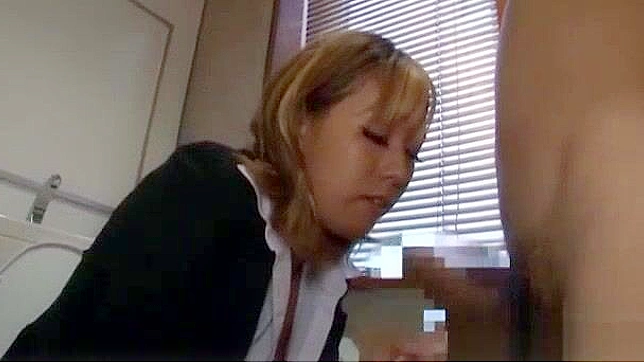 Nao's Naughty Office Blowjob and Swallow