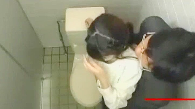 Japanese Office Lady's Squirting Cunnilingus in the Toilette