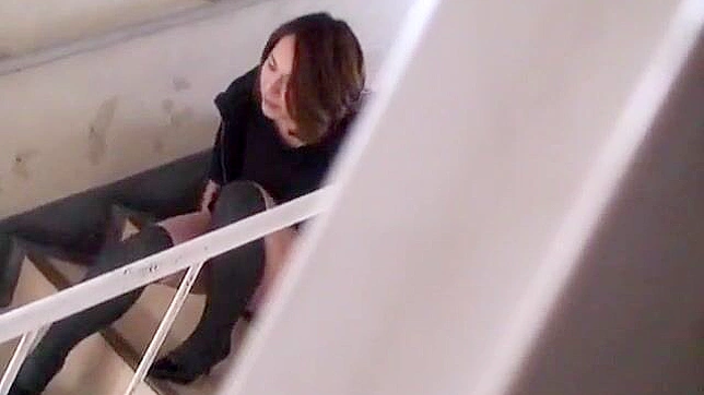 Japanese MILF's Public Display of Self-Pleasure: Outdoor Masturbation with an Eye-Popping Orgasm