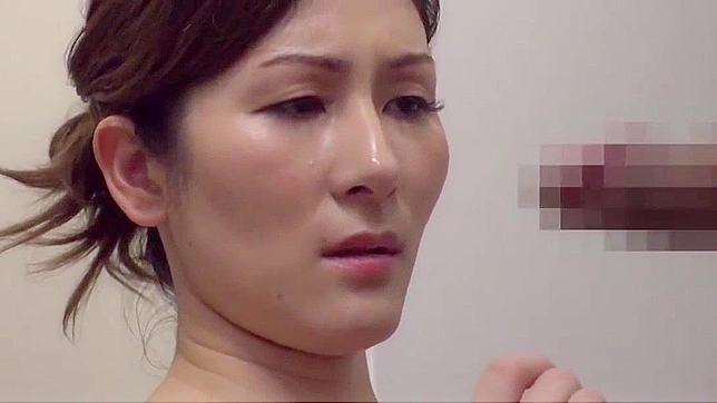 Japanese MILF Teaches Steamy Sex Lessons to Students - HD Video