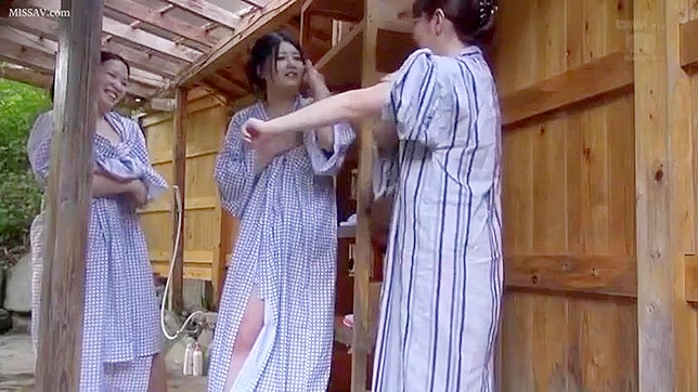Voyeur's spy camera in public onsen captures lusty Japanese schoolgirls disrobing and nude gils!
