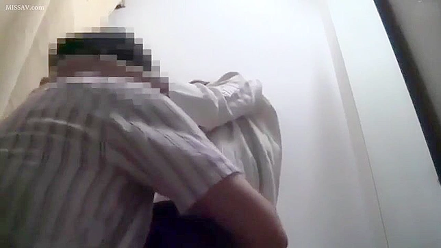 Raw Japanese pussy-licking delight caught by Spy Camera in mall dressing room!