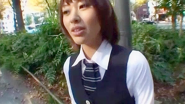 Japanese Girl Yua Saeki's Incredible Blowjob/Fera in Outdoor JAV Video