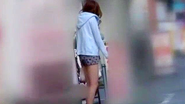 Japanese Whore Nozomi Kawamura's Exotic Outdoor Blowjob in JAV Clip
